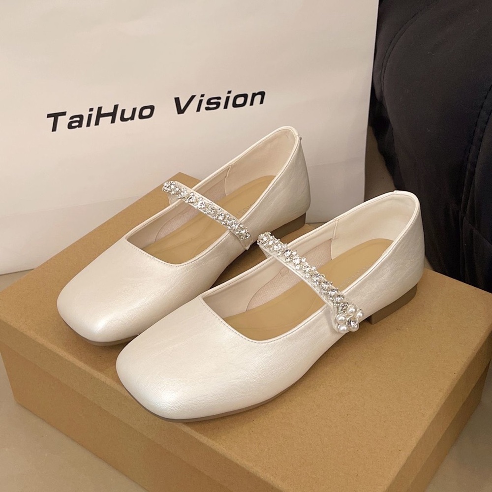 Women's White Mary Jane Shoes